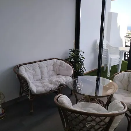 Domus Aura شقة نيرخا