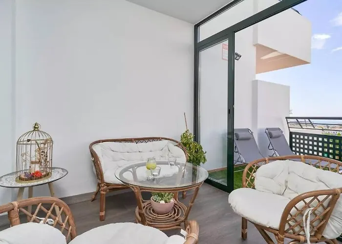 Domus Aura شقة نيرخا